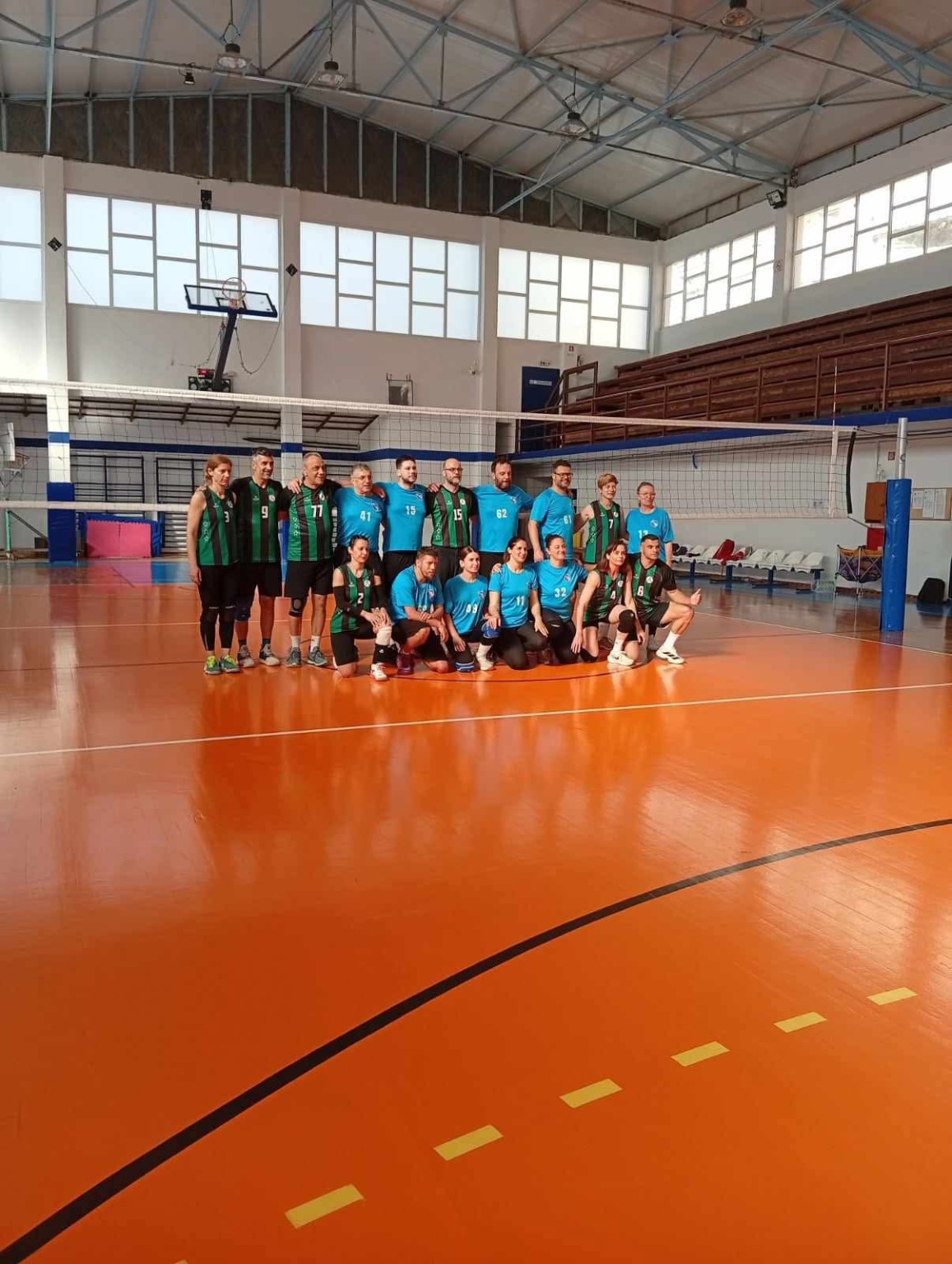 Tournament participants in a group photo